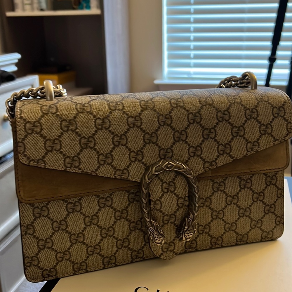 Gucci Shoulder bag
